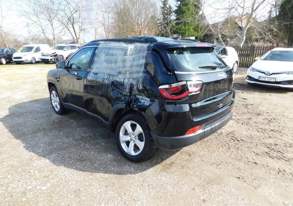 Jeep Compass cena 25830 przebieg: 182000, rok produkcji 2019 z Twardogóra małe 46